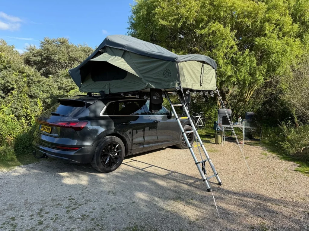 audi met softcover daktent