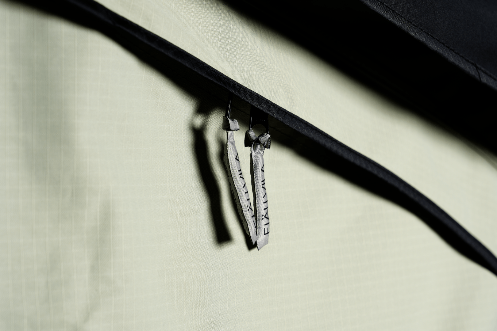 FjällVila UppTackä hardcover daktent - Cloud Dancer