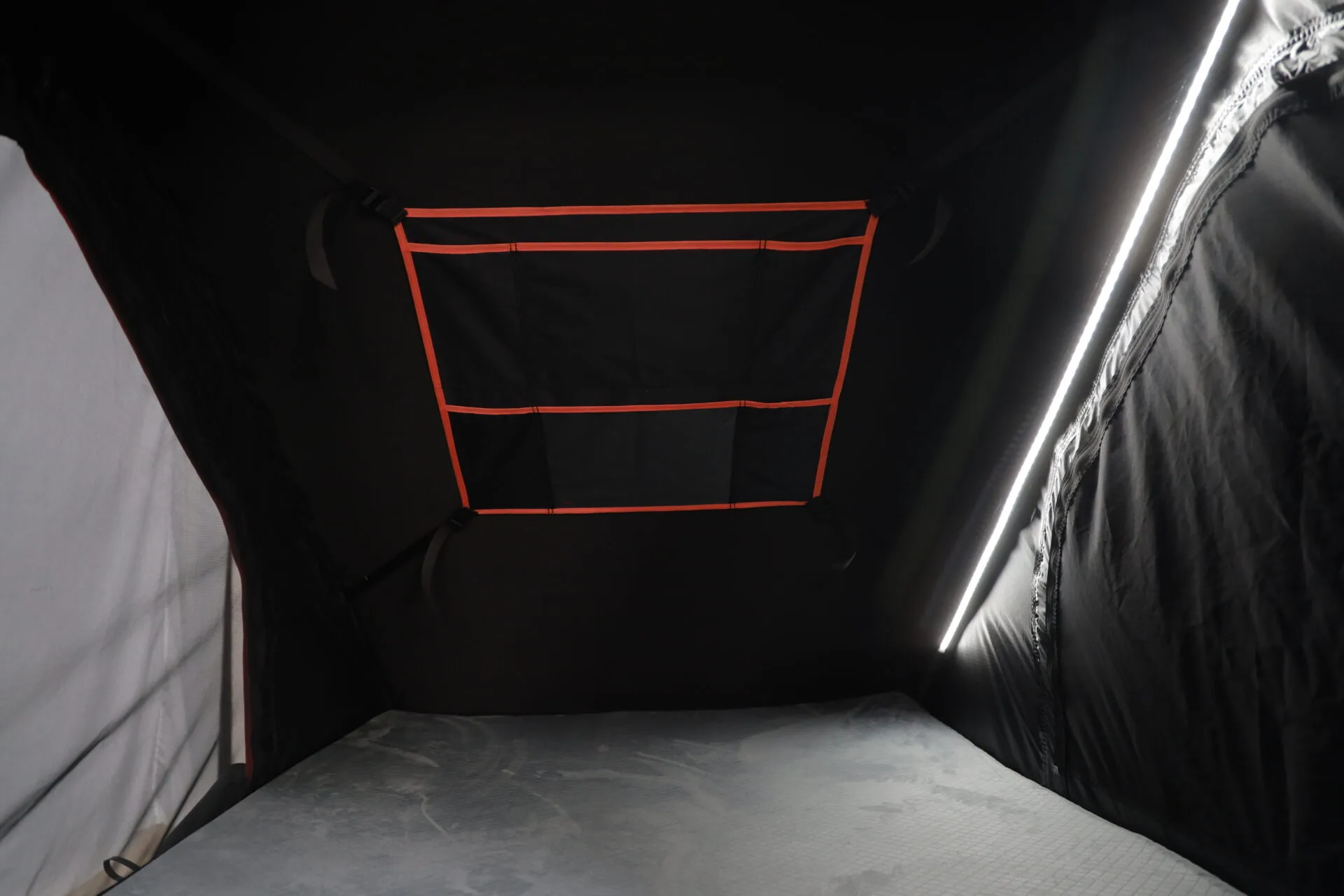 FjällVila UppTäcka Light softcover triangel daktent