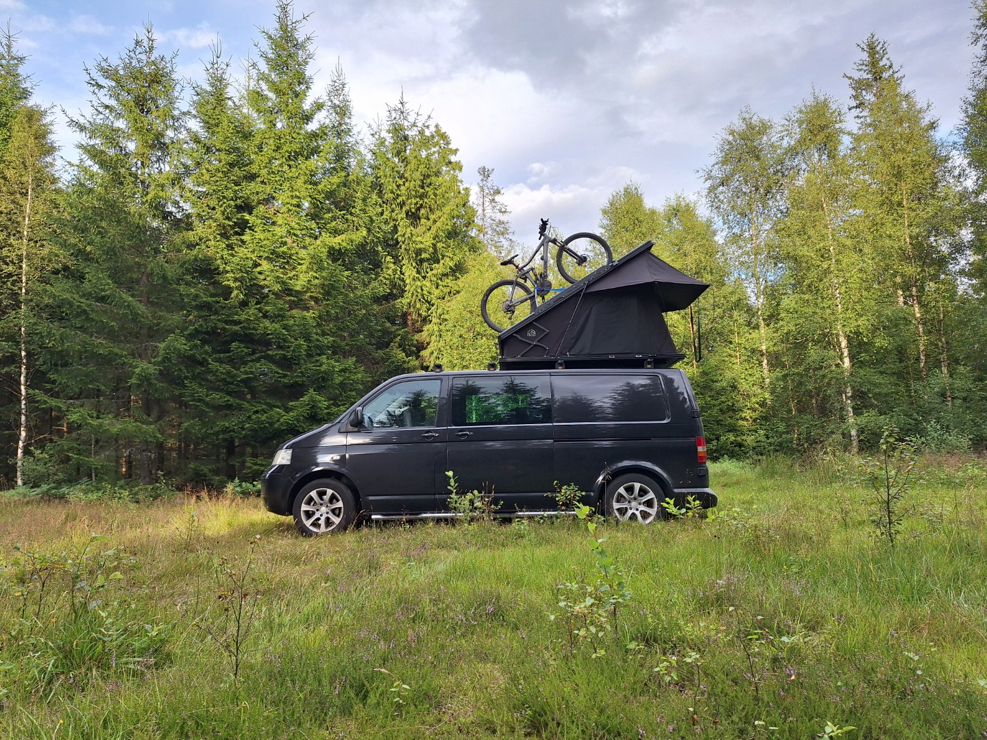 VW T5 daktent fiets